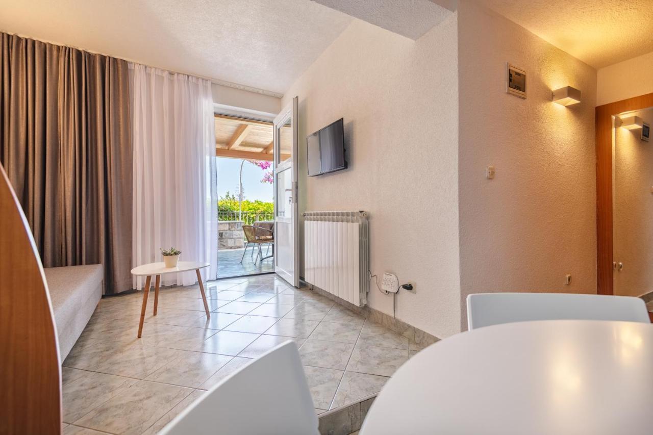 Apartments Tamaris Неум Екстериор снимка