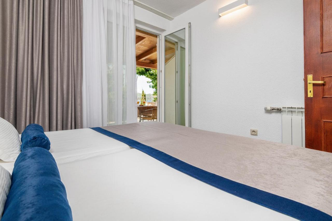 Apartments Tamaris Неум Екстериор снимка